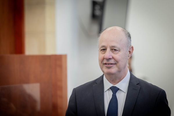 צחי הנגבי מתריע: "חוק הגיוס מסכן את עתיד המדינה"