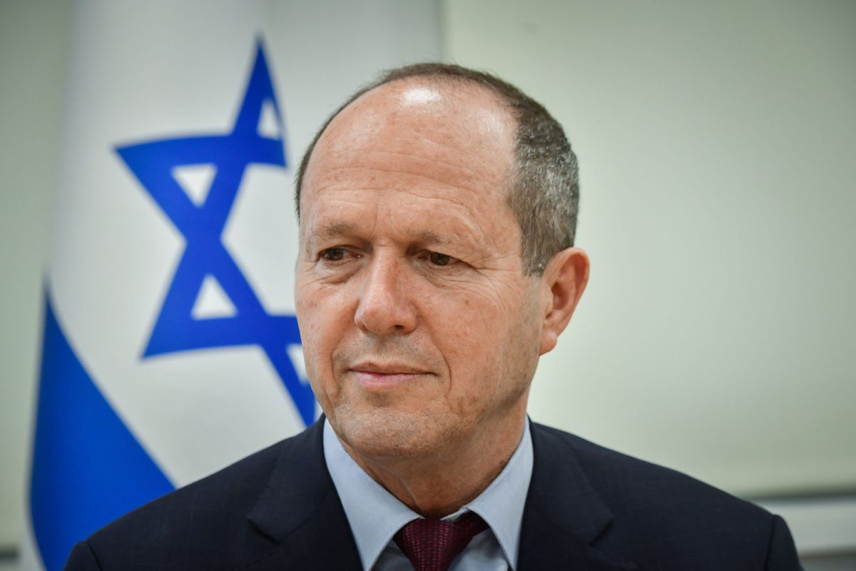 ניר ברקת מגיב לדיווח המוזר: "גאה לעבוד קשה"