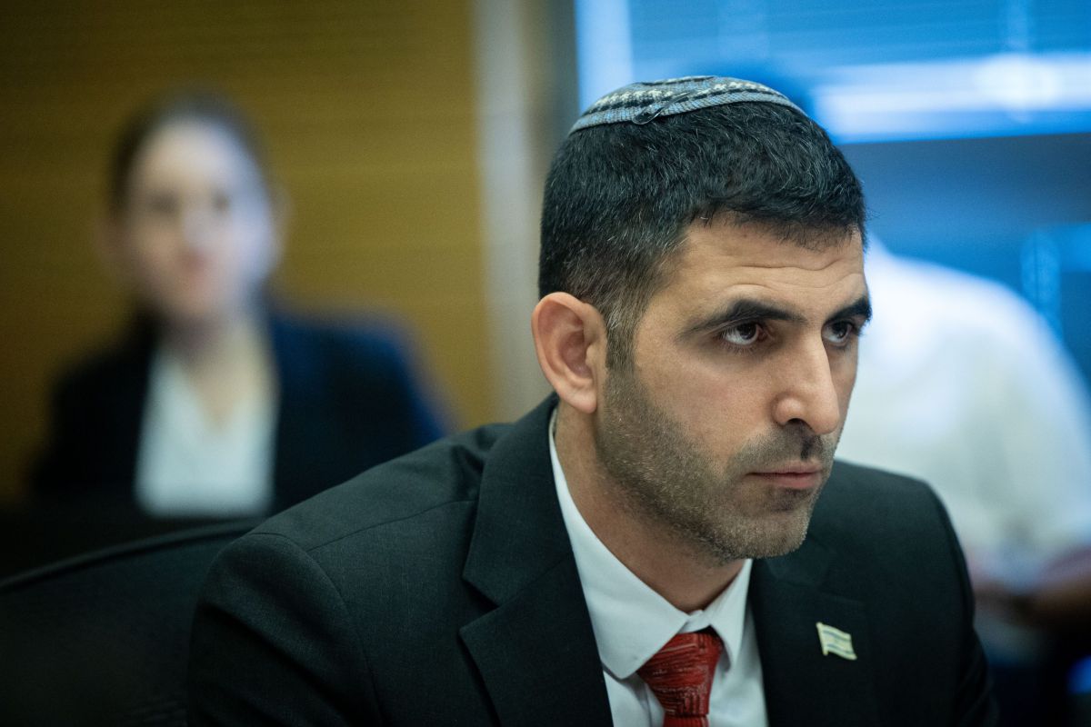 "הצעת החוק שעברה בטרומית – השתלטות פוליטית על התאגיד"