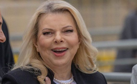 אמרתי לכם: שרה נתניהו שוחחה עם משפחות החטופים