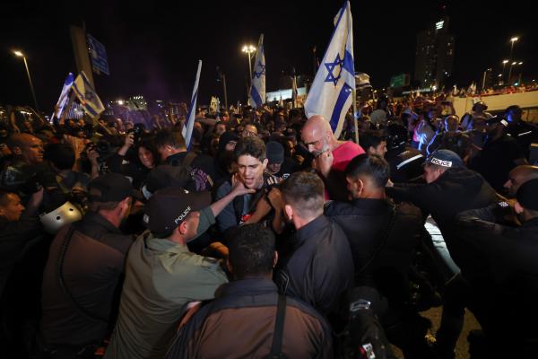 אחרי עימות עם מפגינים: היציאה לירושלים נפתחה לתנועה