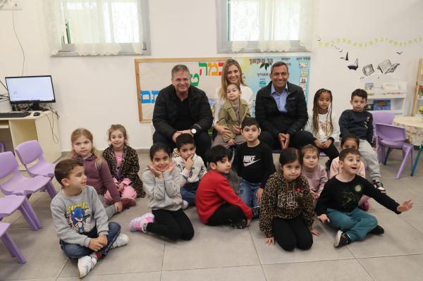 לאחר 5 חודשים: תלמידי שדרות חוזרים לבתי הספר