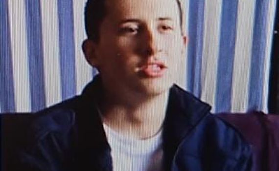 חיפושים אחרי נעדר עם מדים של חיל האוויר