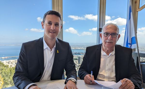 יכריע את המירוץ? החיבור המפתיע של המועמד בחיפה