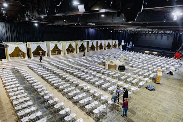 החתונה הגדולה בישראל: 10 זוגות לוחמים יתחתנו במעמד מרגש