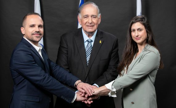 רגע לפני ההכרעה: יהב חתם על הסכמים עם מרבית הסיעות