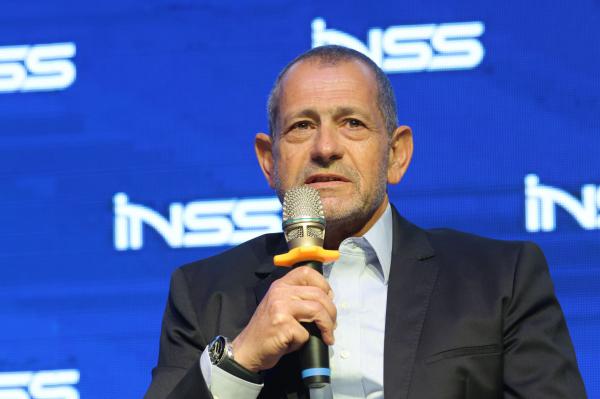 ראש השב"כ לשעבר: חייבים להיפטר מממשלת האסון