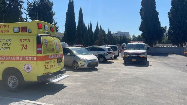 תעלומה: בן 40 אותר ללא רוח חיים בבית העלמין בראשל"צ