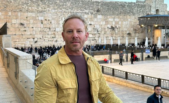 הוליווד פינת הכותל: הכוכב האמריקאי הגיע לישראל