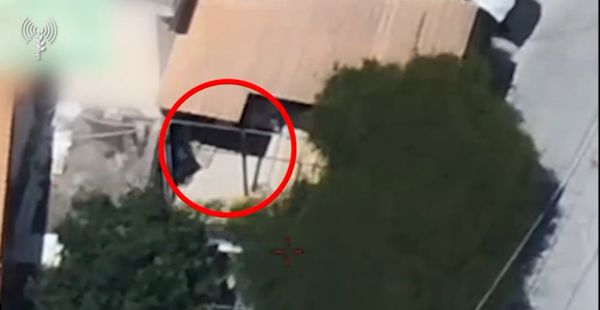 מחבלי חיזבאללה חוסלו בכניסתם למבנה צבאי. צפו