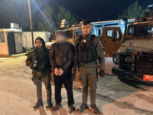 כוחות מג"ב עצרו רופא מחברון בחשד להסתה