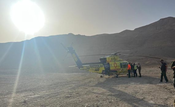 נזקי מזג האוויר: בת 19 פונתה לבית החולים במסוק