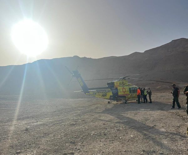 נזקי מזג האוויר: בת 19 פונתה לבית החולים במסוק