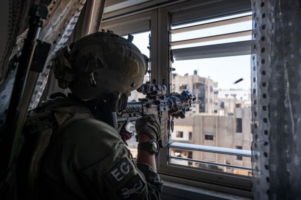 הלחימה בחאן יונס: מחבלים חמושים חוסלו מהאוויר