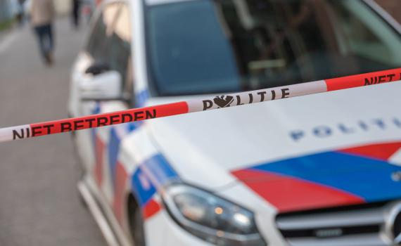 אנטישמיות בהולנד: חפץ בוער הושלך על שגרירות ישראל