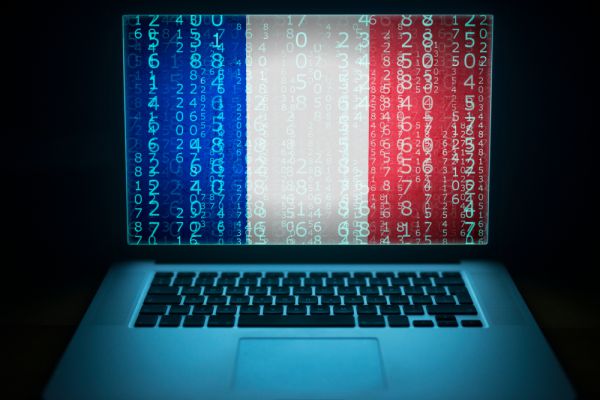 דיווח: מתקפת סייבר חריגה נגד שרתי ממשלת צרפת