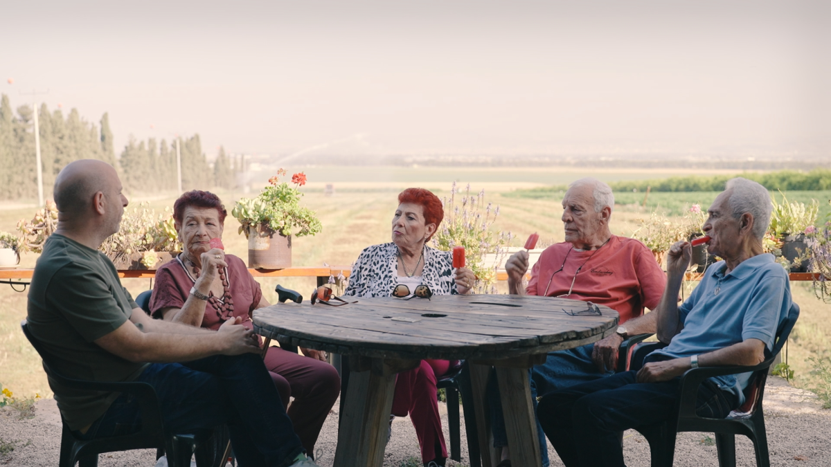 "אני פתאום כלום": הגיל השלישי מגיעים ל"טאבו"