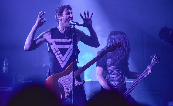 הופעה של "היהודים" בניו יורק בוטלה בגלל שמה של הלהקה