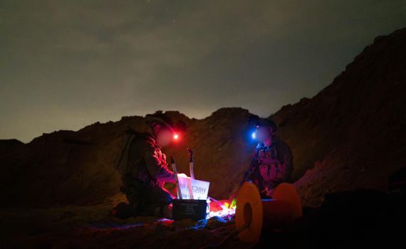 בעזה הושמדו מנהרות, מטוסי קרב תקפו בלבנון