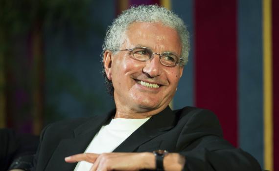 "נרגש עד דמעות": משה אדרי מגיב לקבלת הפרס