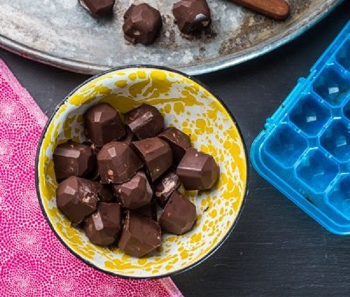 מתכון לפסח: טראפלס שוקולד מ-3 מרכיבים בלבד