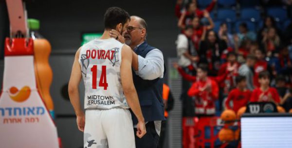 אחרי שנה וחצי: נועם דוברת חוזר למגרש