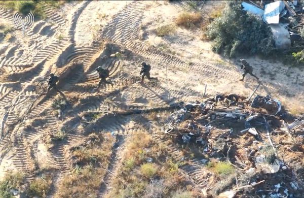 צפו: לוחמים מכתרים את המחבלים ומחסלים אותם