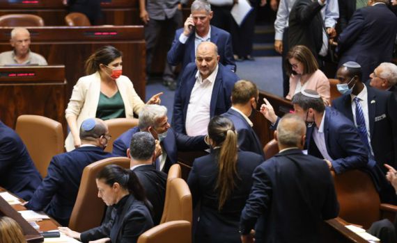 המשבר מחריף: לקואליציה אין רוב להעברת חוקים