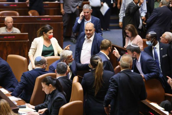 המשבר מחריף: לקואליציה אין רוב להעברת חוקים