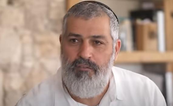 צבי יחזקאלי משתף: "קיבלנו בשבת הודעה להישאר בבתים"