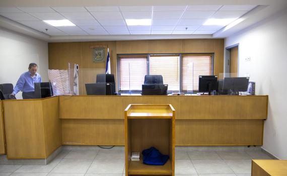 לאחר 16 שנה ושני ילדים: הזוג נישא מחדש