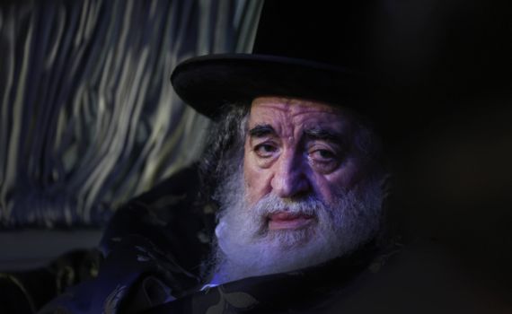 האדמו"ר מויז'ניץ: "אסור לישראל לתקוף עכשיו חזרה באיראן"