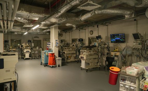 חדשות טובות: המחבל וליד דקה מת בביה"ח