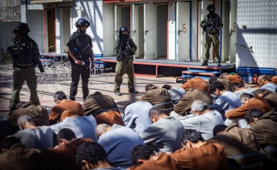 "חובתכם להעניק למחבלי חמאס טיפול רפואי ראוי"