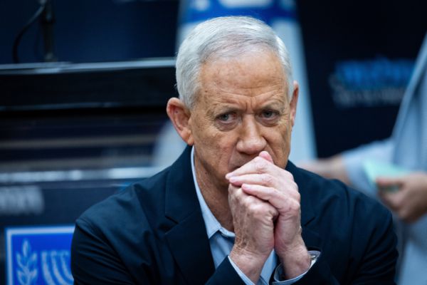 ממשיך לקרוס: כמה מנדטים גנץ איבד תוך חודשיים?