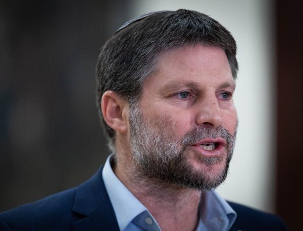 סמוטריץ' מחרים: לא אשתתף בדיונים שהוא נמצא בהם