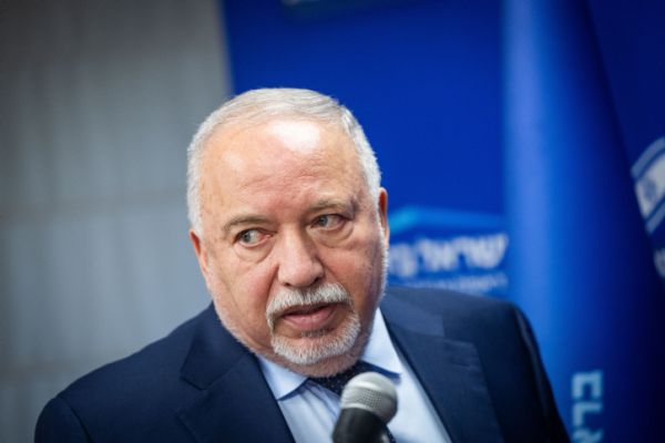 ליברמן: מדובר בהישג של האיראנים וחיזבאללה