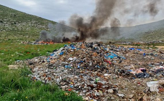 ראש העיר מהמרכז על השריפות ביו"ש: "התושבים נחנקים"