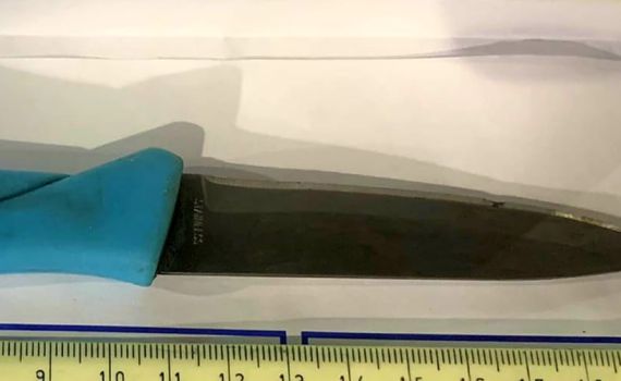 שלף סכין על בעל המסעדה כי לא קיבל ארוחה בחינם