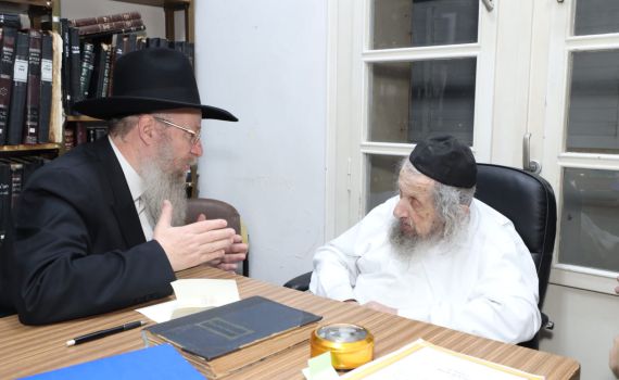 לאחר שלילת התקציבים: החרדים יקיימו כינוס חירום