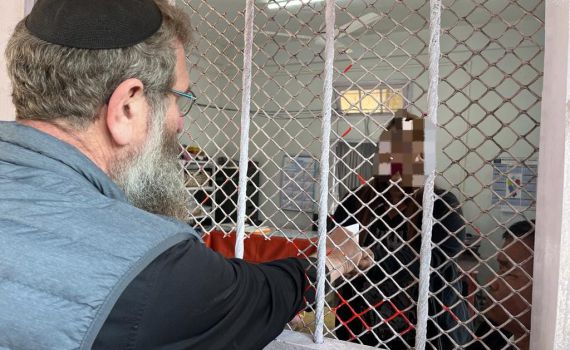 במבצע סבוך: הגט שנמסר בבית כלא שמור בבנגלדש