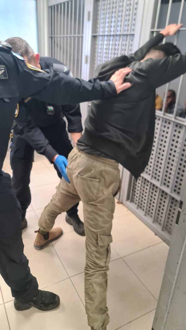 18 שב"חים נתפסו בגן יבנה ובקריית מלאכי