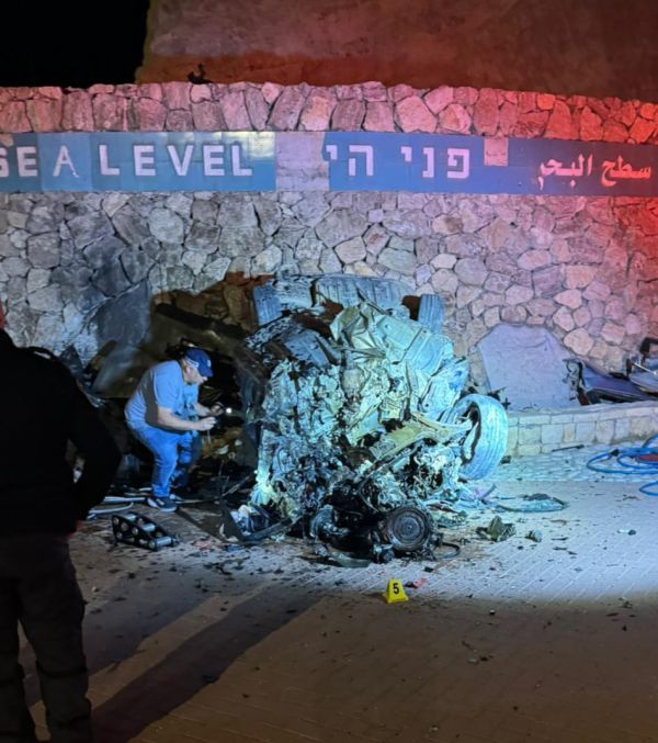 התנגשות קטלנית בכביש 1: רכב פגע חזיתית בחומה