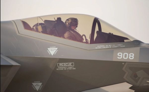 מפקדי הטייסת חשפו: מאחורי הקלעים של הלילה הדרמטי