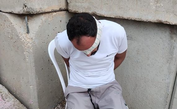 ערבים הציתו שדות בבנימין, פעיל שמאל: זה מתנחלים