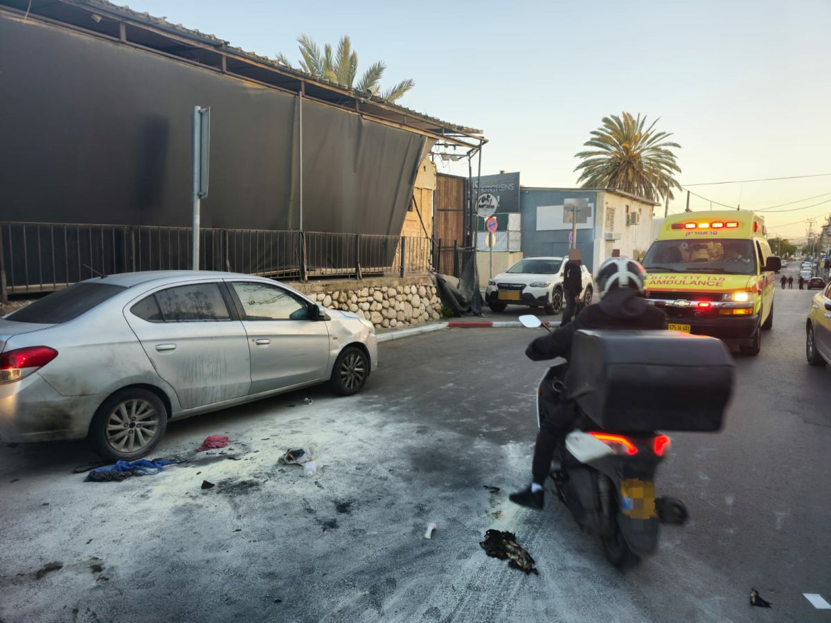 הנגב: שניים נפצעו בפיצוץ כלי רכב
