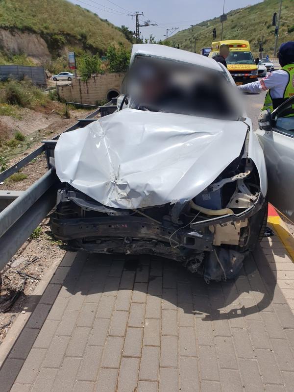 תאונה קשה: מותה של אישה נקבע בכביש 65