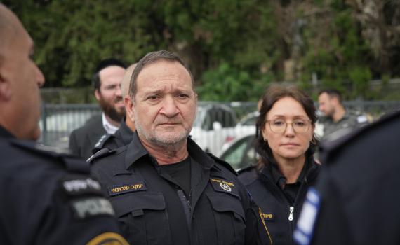למרות ההמלצה להדחה: המפכ"ל נערך להילולה במירון