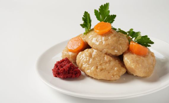 מתכון לפסח: גפילטע פיש בדיוק כמו של סבתא