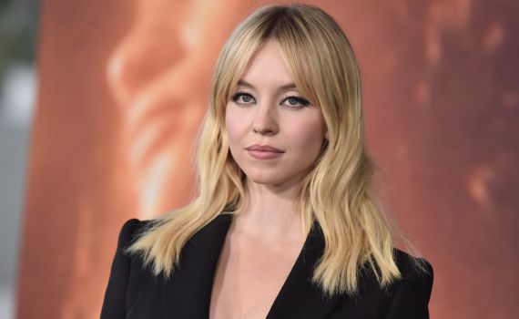 המפיקה ההוליוודית נגד סידני סוויני: "היא לא יודעת לשחק"